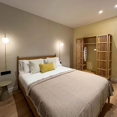 U-nique Balmes Ii Apartment